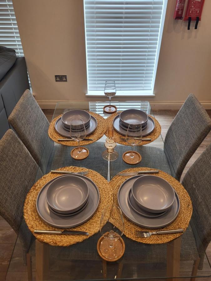 Apartment Stylish Jewellery Quarter Sleeps 6 *