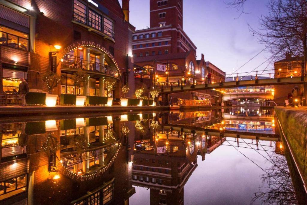Apartment Stylish Jewellery Quarter Sleeps 6 Birmingham