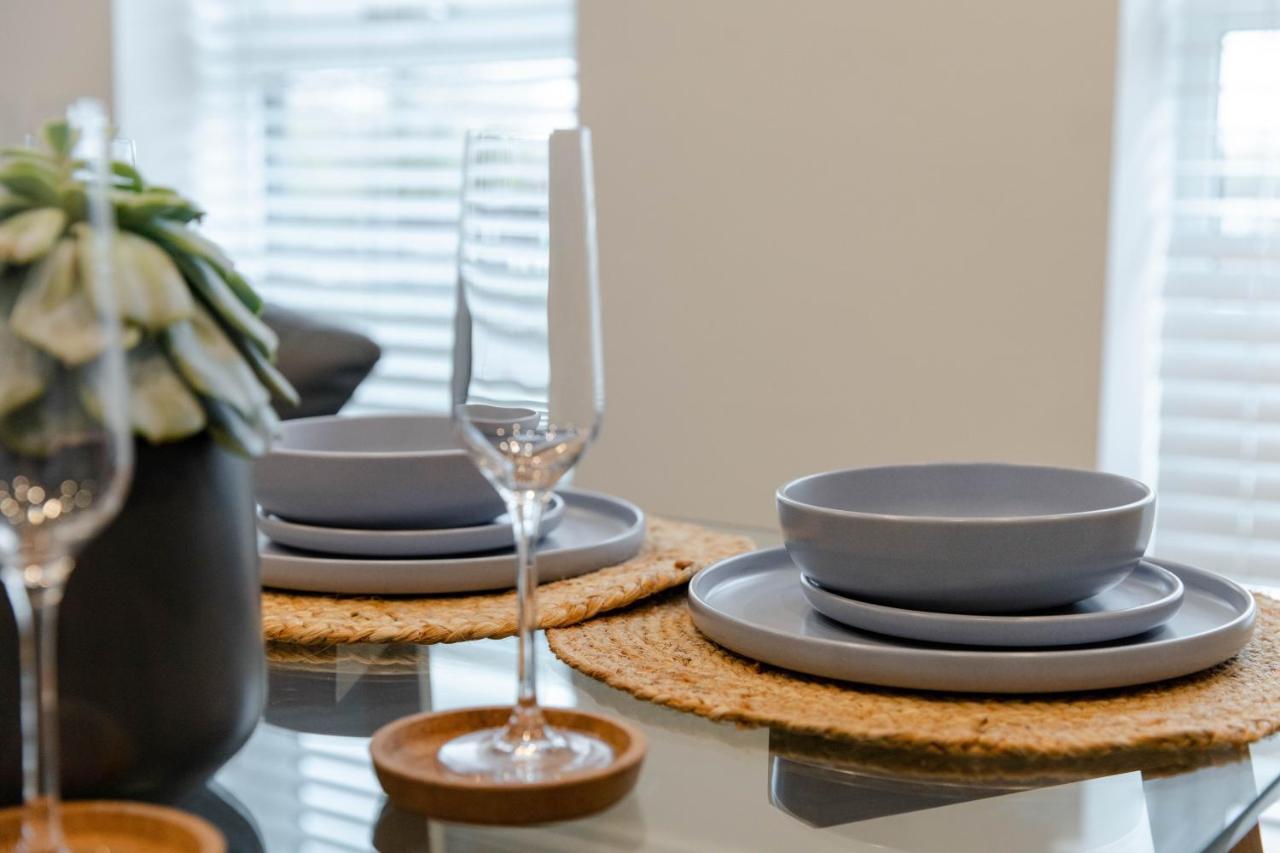 Stylish Jewellery Quarter Sleeps 6 Apartment Birmingham